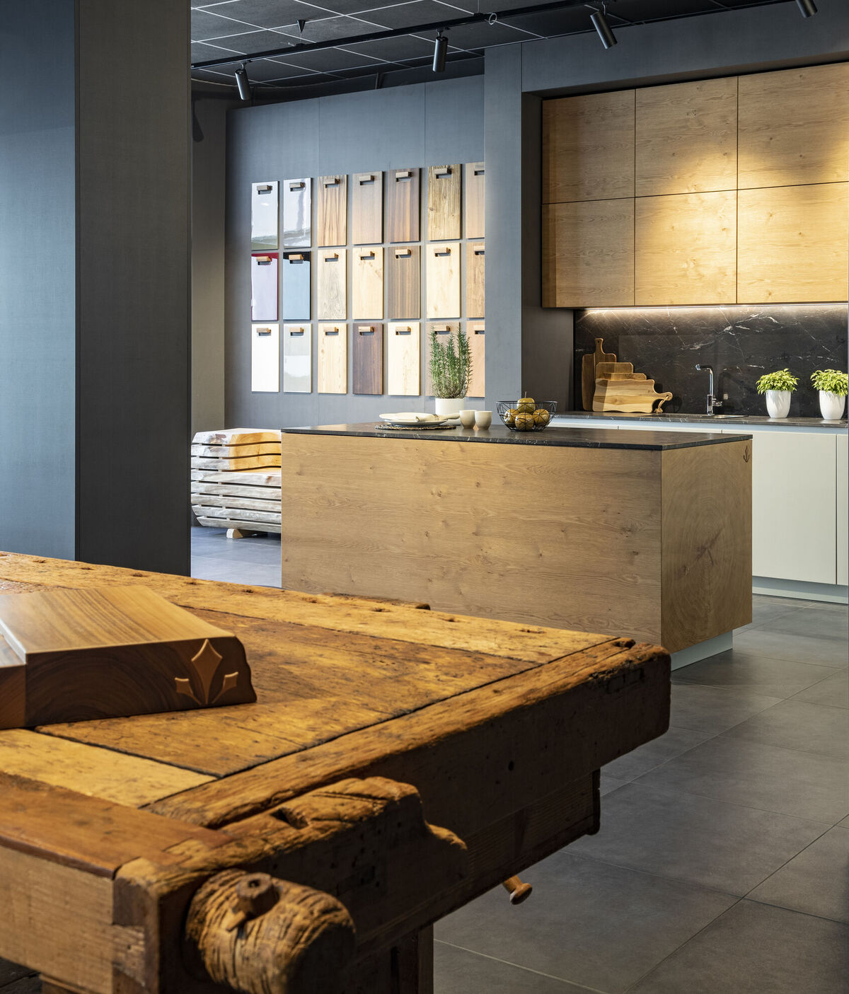 Gallery showroom